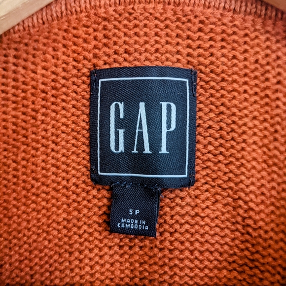 *3 for $45* Gap Cotton Sweater - Picture 3 of 3